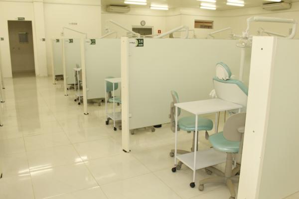 UNIFASIPE oferece atendimento odontológico ao público sinopense